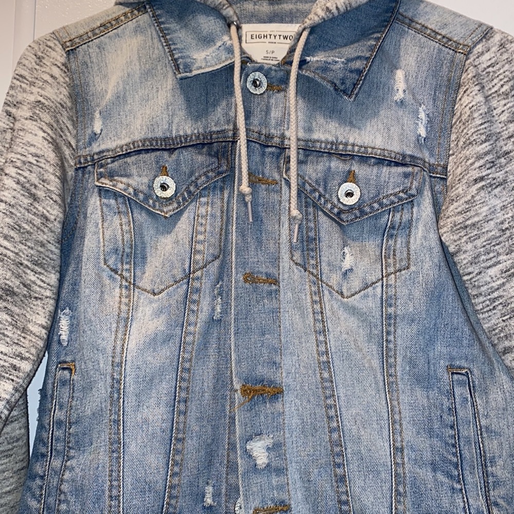 Jean Jacket - Picture 2 of 5